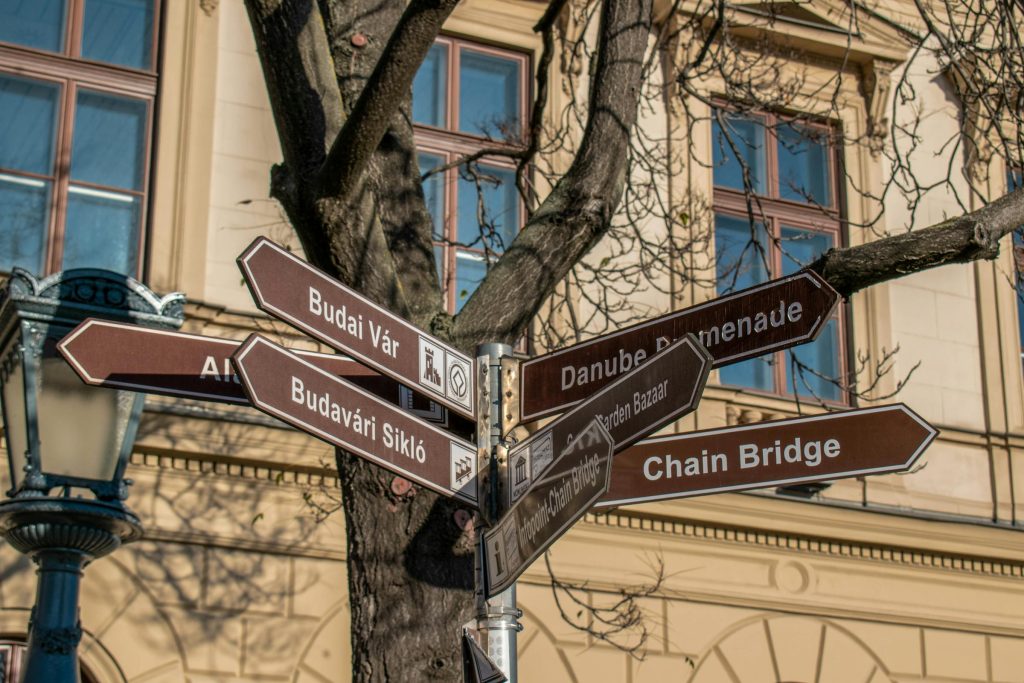 Navigating Loan Options in Hungary: A Comprehensive Guide to OTP Bank, K&H Bank, and More - Como solicitar empréstimo na Hungria