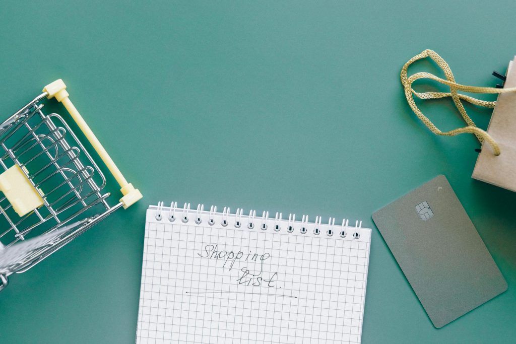 Comparative Analysis of Top Slovak Banks: Evaluating Credit Card Features and Benefits - Cartões de credito da Eslováquia