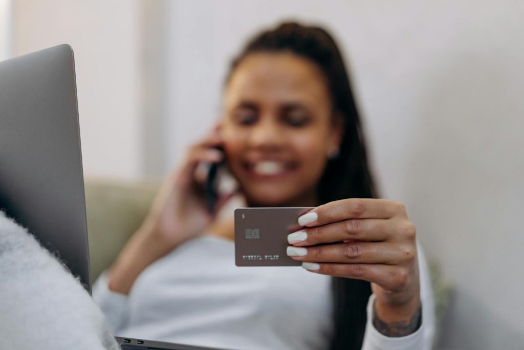 Maximizing Rewards: Choosing the Right Credit Card from Santander, Bci, and Scotiabank for Your Lifestyle - Cartões de credito do Chile