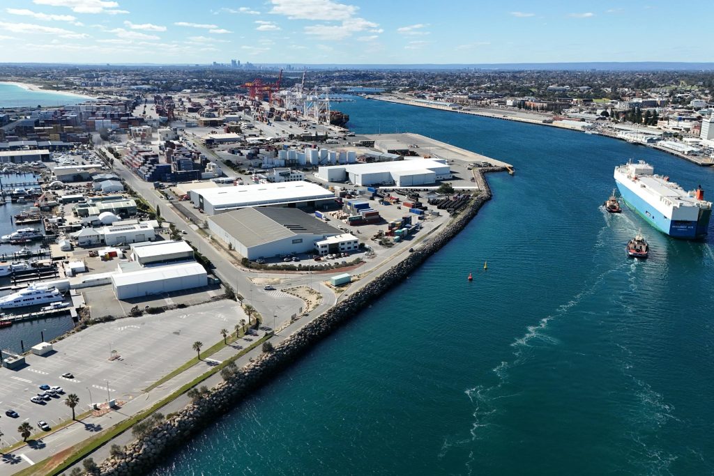 The Role of BEST, Pragma Inkaso, M.W. Trade SA, and PBS Finanse in Shaping Polands Credit Card Landscape - Cartões de credito da Polônia