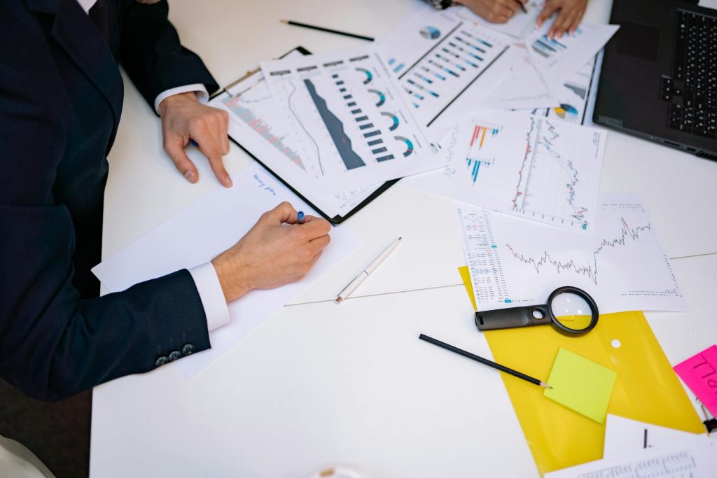 Unlocking Financial Opportunities: A Comprehensive Guide to Loan Applications in Greece with Top Providers like Delfi Partners & Company and Volkswagen Financial Services - Como solicitar empréstimo na Grécia