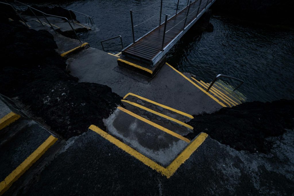 Navigating Employment Opportunities: The Leading Industries in the UAE - Melhores oportunidades de emprego nos Emirados Árabes Unidos